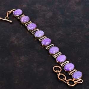 Bracelet de pierres précieuses en charoite violet royal fait à la main en argent sterling finition élégante réglable cadeau de mariage chrétien naturel - Product Image 1