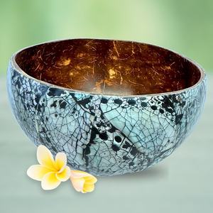 Tazón de Cáscara de Coco Hecho a Mano Ecológico, Tazón de Coco Natural y Sostenible para Uso en el Hogar, Cocina, Restaurante y Cafetería - Product Image 3