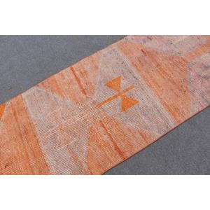 Tapis turc vintage 2,9x11 pieds, tapis de couloir, tapis persan en laine orange et blanc - Product Image 5