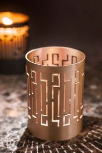 Lanterne rectangulaire en verre avec cadre doré, porte-bougie décoratif de table, pilier moderne de luxe - Product Image 2