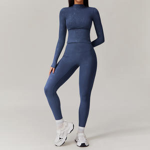 ชุดออกกำลังกายโยคะสำหรับผู้หญิง เสื้อชั้นในกีฬาและกางเกงเอวสูง ระบายอากาศได้ดี พร้อมโลโก้ด้านหน้า ชุดออกกำลังกาย 2 ชิ้น สำหรับฟิตเนสและยิม - Product Image 4