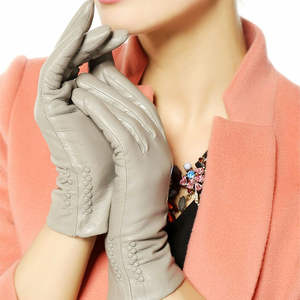 Gants de conduite en cuir pour femmes couleur personnalisée hiver chaud confortable gants d'habillage coupe-vent fabricant imperméable à l'eau - Product Image 1