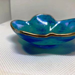 Nuevo Modelo de Plato Decorativo de Resina Hecho a Mano, Pulido, Sostenible y Ecológico de Origen Indio, Apto para Lavavajillas, para Uso en el Hogar y Fiestas - Product Image 2