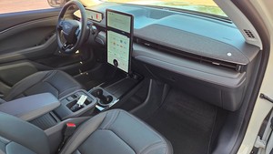 Prêt à être expédié - Ford Mustang PREMIUM AWD 2025 - Industriel - DIY - Garantie de 3 ans - Product Image 4