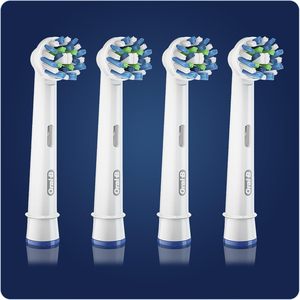 Cabezales de cepillo de dientes Oral-B CrossAction, paquete de 4 repuestos para cepillo de dientes eléctrico recargable - Product Image 5