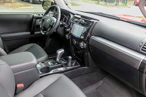 Toyota 4Runner TRD Off Road 4x4 2020 Usado (LHD/RHD) - Product Image 3