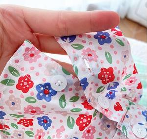 เสื้อผ้าสุนัข โพลีเอสเตอร์สำหรับฤดูใบไม้ผลิ ดีไซน์คลาสสิก - Product Image 2