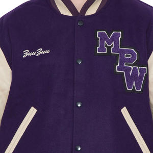 Blousons universitaires d'hiver pour hommes fabriqués en usine, avec patchs brodés personnalisables sur le devant, 100 % polyester, style urbain - Product Image 6