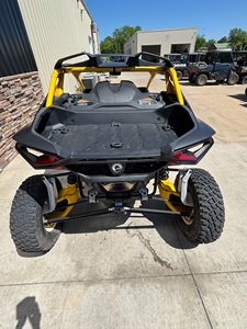 UTV Amarillo de 800cc 4X4 Automático con Alta Distancia al Suelo, Motor de 4 Tiempos, Certificado EEC, Gasolina/Diésel, Bloqueo de Diferencial para Uso Todoterreno - Product Image 6