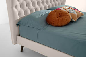 Cama Doble Tapizada Minimalista Romántica, Líneas Sinuosas, Cabecera Capitoné Distintiva, Almacenamiento, Tela Personalizable Disponible - Product Image 2