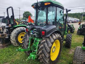 Tracteur agricole à roues John Deere 5075M d'occasion 2024, moteur Cummins 75 CV - Product Image 3