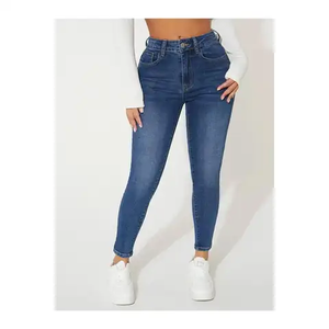 Pantalons en jean pour femmes au design élégant et de haute qualité, 100% coton, finition en peau de mouton, respirant, écologique, coupe skinny pour l'hiver - Product Image 4