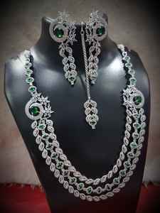 Ensemble de Bijoux de Mariée Élégant Finition Argent Poire Diamant Zircon Mariage Designer Alliage Fiançailles Festive Party Wear Ethnique Dames - Product Image 5