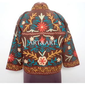 เสื้อแจ็คเก็ตผ้าฝ้าย 100% ปักลาย Cotrise ทำมือสำหรับผู้หญิง ฤดูใบไม้ร่วง-ฤดูหนาว กำลังเป็นที่นิยม ระบายอากาศได้ดี เป็นมิตรกับสิ่งแวดล้อม ฟรีไซส์ - Product Image 3