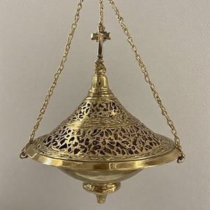 AngelFume DivineFume Celestial Aura Brûleur d'encens suspendu en laiton Finition antique Encensoir pour rituels d'église et culte sacré - Product Image 1