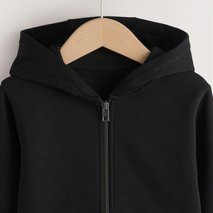 เสื้อผ้าลำลองแขนยาวสีพื้น บริการออกแบบ OEM สำหรับผู้ซื้อจำนวนมาก พร้อมแขนยาวและฮู้ดสวมใส่สบายพร้อมซิป 2026 - Product Image 2