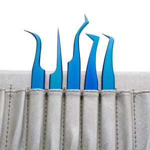 Pince à épiler de précision en acier inoxydable de haute qualité avec pointe en fibre, durable, 10 mm, pour extensions de cils, logo personnalisé, produit pour cils en volume inclinés - Product Image 1