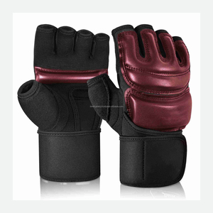ถุงมือ MMA หนังแท้แบบกำหนดเองสำหรับ OEM ระบายอากาศได้ดี น้ำหนักเบา ครึ่งนิ้ว สำหรับฝึกซ้อมมวย สายรัดปรับได้ ปิดด้วยแถบตีนตุ๊กแก - Product Image 1