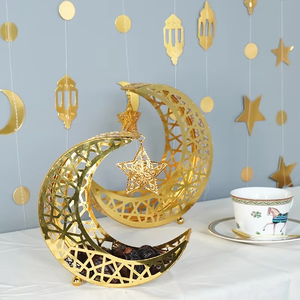 Arte Islámico Decorativo Hecho a Mano en Metal Resistente, Decoración para el Hogar o Mezquita, Agrega Profundidad, Colección de Temporada, Ofrece un Valor Inigualable para Ramadán - Product Image 1