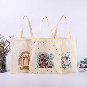 Sac fourre-tout en toile de coton recyclé de haute qualité Prix imprimé avec logo personnalisé avec valeur promotionnelle - Product Image 1