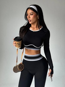 Ensemble de yoga pour femmes, automne-hiver, haut à col rond à manches longues et pantalon moulant taille haute, vêtements de sport de fitness - Product Image 5