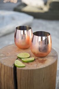 Verres à vin en cuivre pur fini naturel ensemble de 2 avec une forme unique pour les repas haut de gamme et l'utilisation de boissons - Product Image 5