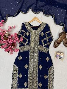 Nuevo Conjunto de Diseñador, Top y Palazzo de Georgette Pesada con Bordado de Lentejuelas y Zari, y Encaje Elegante, con Dupatta de Georgette - Product Image 4