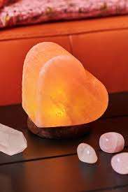Mini lámpara de sal del Himalaya hecha a mano 2025, cuenco de cristal en forma de corazón, luz nocturna cálida tallada, decoración artística Natural para el hogar - Product Image 4