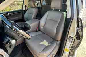 Toyota GX 460 V8 2022 d'occasion en excellent état, 4x4, faible kilométrage, aucun problème mécanique, prêt à rouler - Product Image 6