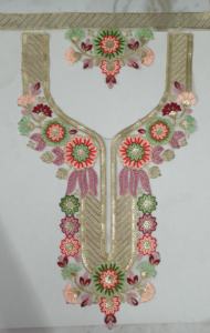 Cuello bordado de red radiante con trabajo de lentejuelas brillantes para ropa de boda blusa escote Sari vestido de moda étnica - Product Image 4