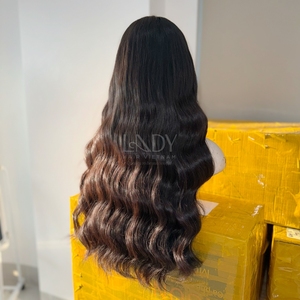 Hermosa Peluca para Mujeres Negras, Mejor Calidad, 100% Cabello Humano Vietnamita, Ondulado, Color Natural, Pelucas de Cabello Sin Procesar - Product Image 5