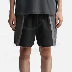 Short coupe-vent élégant pour hommes avec cordon de serrage pour modèle personnalisé Style coupe-vent Couche extérieure Short durable - Product Image 3