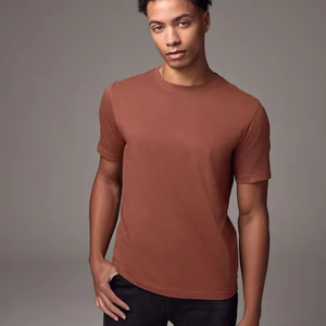 เสื้อยืดพรีเมี่ยมสำหรับผู้ชายเครื่องแต่งกายแนวสตรีทเสื้อผ้าแฟชั่นลำลองสำหรับใช้ในชีวิตประจำวันการเดินทางยิมเลานจ์สั่งซื้อจำนวนมาก - Product Image 1