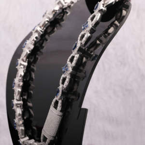 Exclusiva Cadena de Cuello con Diamantes Moissanite Estilo Hip Hop, Brillo Atractivo para los Amantes de la Joyería Urbana Contemporánea, Ideal para Regalo - Product Image 4