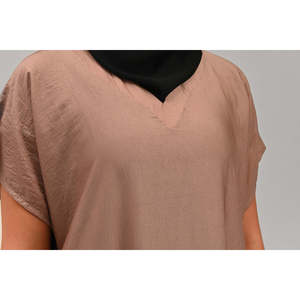 Almondine Premium Soft Sheen Crush Inner Slip Dress Confortable et élégant - Product Image 6