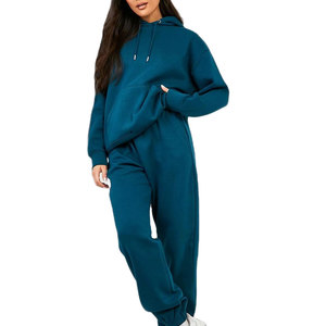 Ensemble de survêtement athleisure pour femmes, vêtements de sport personnalisés pour le streetwear, la salle de sport et les voyages - Product Image 6