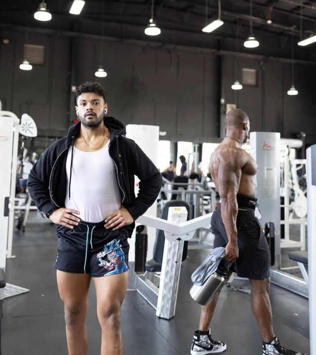 Manufacturer's Single-layer Seam 5-inch Men's Black Custom Cut Fitting Polyester Wide Leg Anime Gym Mesh Shorts