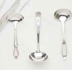 Juego de Cubiertos de Acero Inoxidable Hechos a Mano con Forma Personalizada, Acabado Brillante, Logotipo Personalizado, Diseño Contemporáneo para el Hogar, Hecho en India - Product Image 3