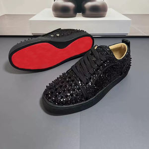 <span class=keywords><strong>Scarpe</strong></span> da <span class=keywords><strong>Uomo</strong></span> con Suola Rossa, Sneakers in Pelle Scamosciata con Lacci e Borchie, <span class=keywords><strong>Scarpe</strong></span> Casual Nere con Suola Piatta - Product Image 2