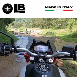 Adesivo Protettivo 3D per Tappo Serbatoio Moto Guzzi V85TT 2019-2025, Design Decorativo - Product Image 4