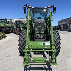 สัมผัสประสบการณ์การเกษตรที่เหนือระดับด้วยรถแทรกเตอร์ Fendt 514 Vario ประสิทธิภาพสูง ขนาดกะทัดรัด พร้อมระบบอัจฉริยะระดับพรีเมียม คุณภาพพรีเมียม - Product Image 4