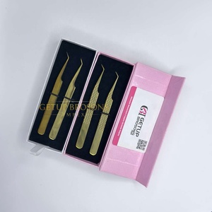 Pince à épiler de précision GETUP BROSONS IMPEX en acier inoxydable de haute qualité, 45 degrés, dorée, anti-magnétique, pour extensions de cils volume russe - Product Image 1