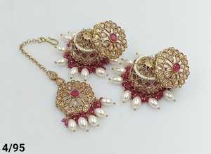 ชุดต่างหูระย้าพร้อมต่างหูมุกเทียมสำหรับผู้หญิงและเด็กผู้หญิงดีไซน์ใหม่ล่าสุดของอินเดีย - Product Image 3