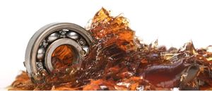 Huile de ricin de haute qualité avec ingrédient actif d'acide ricinoléique mettant en évidence des propriétés uniques pour les soins de la peau et les outils - Product Image 4