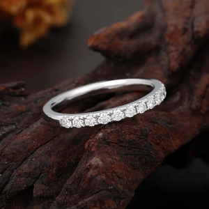 แหวนเพชรวงเล็กๆสีทองแบบเรียงซ้อนที่ละเอียดอ่อน - Product Image 5