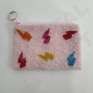 Monedero con cuentas de semillas personalizado de Dolly levantado, hermoso monedero con características de accesorios de moda - Product Image 6