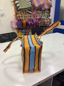 Sac de shopping personnalisé, écologique, grand, réutilisable, en plastique tissé à rayures, imperméable, avec poignée souple, fabriqué à la main, recyclé, pour la plage - Product Image 3