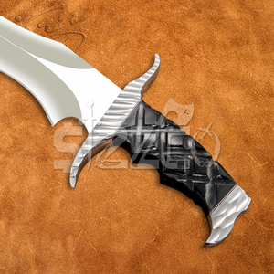Couteau Bowie en acier D2 fait main - Couteau de chasse professionnel avec étui en cuir, poignée ergonomique, cadeau idéal pour les activités de plein air - Product Image 4