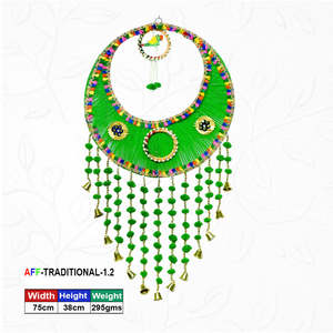 พระจันทร์เสี้ยวประดิษฐ์แบบดั้งเดิมสีเขียวแบบแขวน - Product Image 1