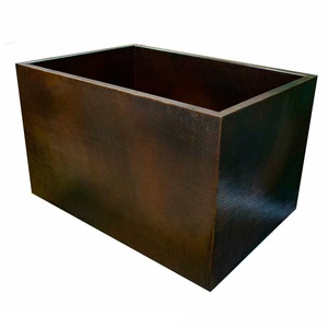 Bañera de Cobre con Acabado Antiguo y Diseño Martillado, para Uso Doméstico, de Lujo, Modelo 14575, Último Modelo en Venta - Product Image 1